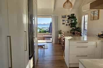 4 Novella Place, Brookfield