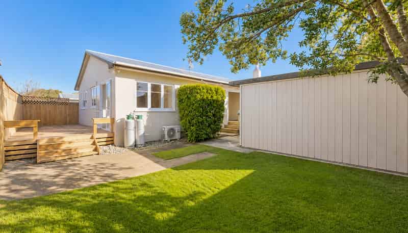 142 Shakespeare Street, Leamington