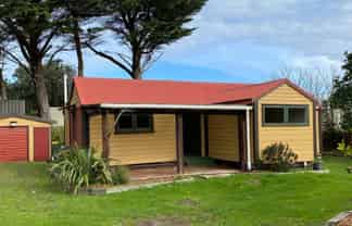 637 Waitarere Beach Rd, Waitarere