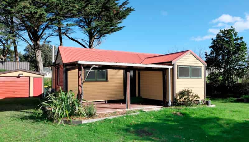 637 Waitarere Beach Rd, Waitarere