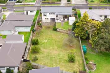 39 Springfield Crescent , Enderley