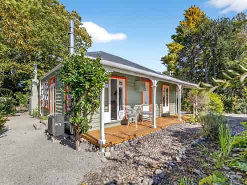 131 Main Street, Greytown