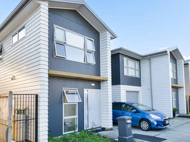 12 Ronalds Way, Taita