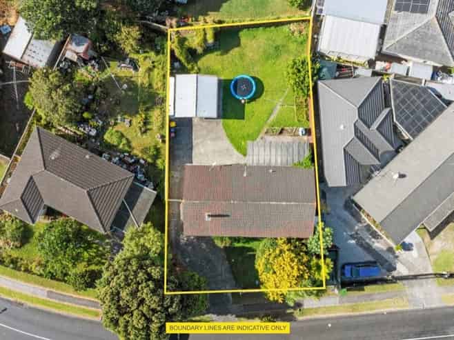 64 Sunlands Drive, Manurewa