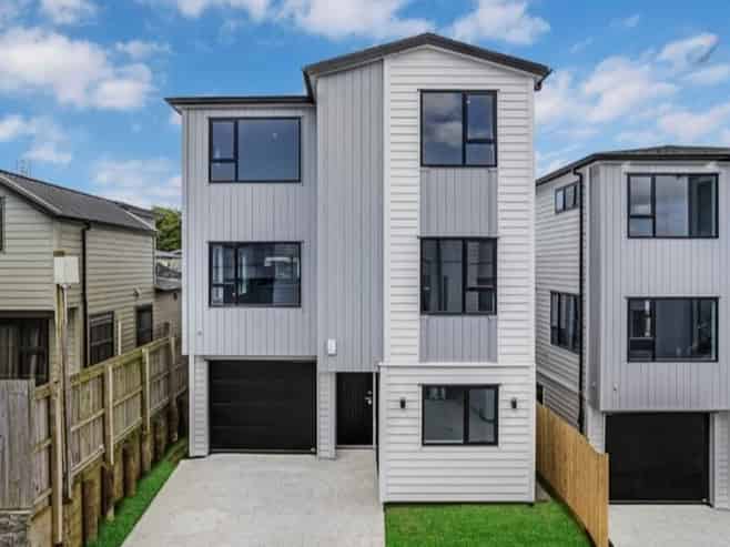 Lot 102, 25A Dreadon Road, Manurewa