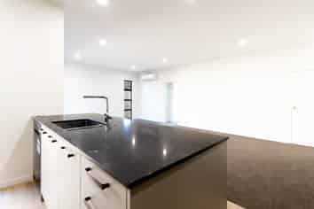 37B Riddell Road, Glendowie