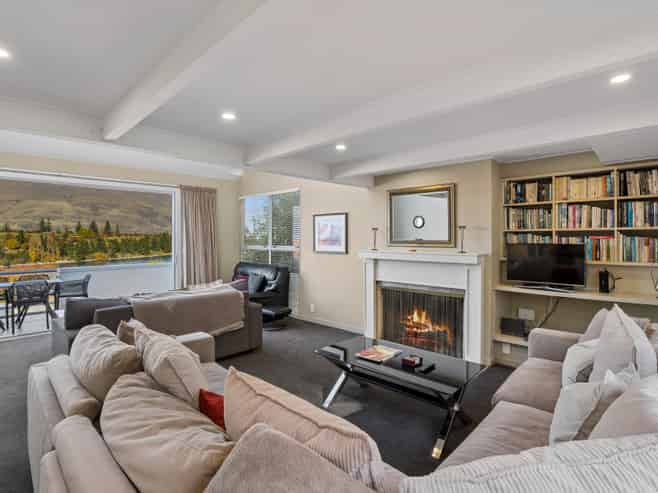15 The Terrace, Queenstown