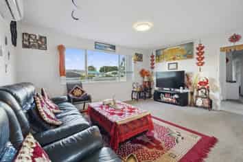 29 Othello Drive, Clover Park