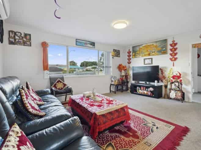 29 Othello Drive, Clover Park