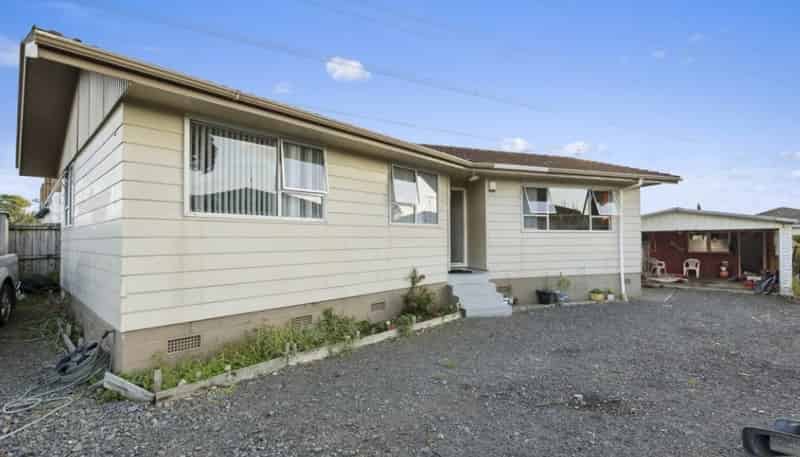 29 Othello Drive, Clover Park