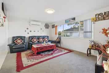 29 Othello Drive, Clover Park