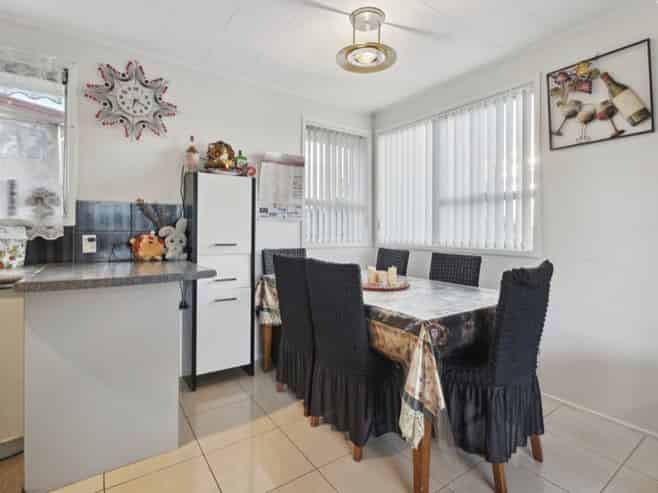 29 Othello Drive, Clover Park
