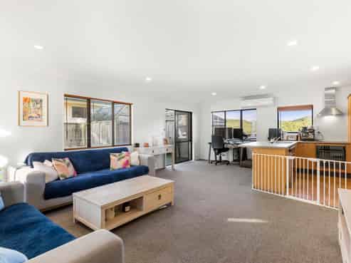 80A Woodhouse Avenue, Karori