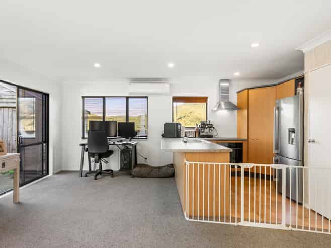 80A Woodhouse Avenue, Karori