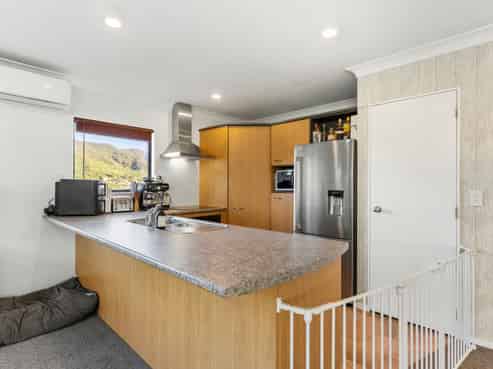 80A Woodhouse Avenue, Karori