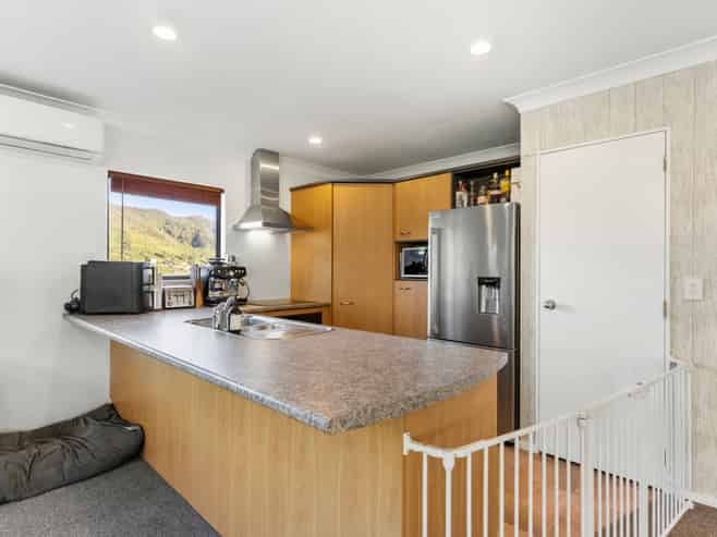 80A Woodhouse Avenue, Karori