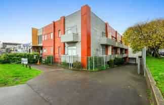16/98 Station Road, Otahuhu