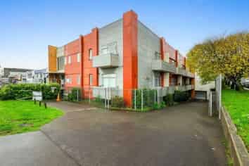 16/98 Station Road, Otahuhu