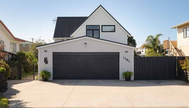 1281 Papamoa Beach Road, Papamoa