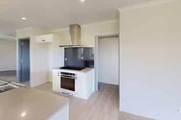 55 Tawhero Street, Tawhero