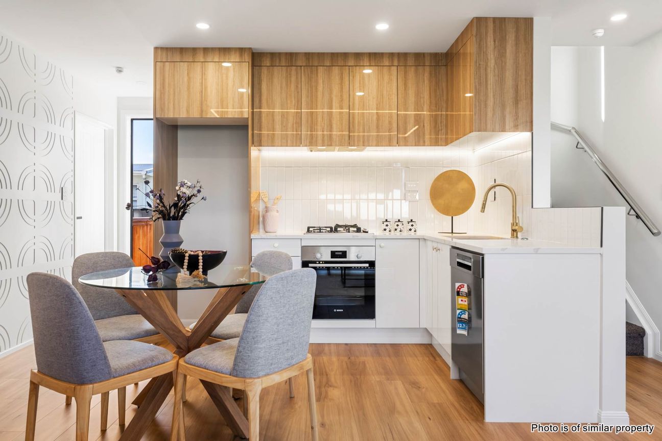 BRAND NEW STANDALONE & FREEHOLD - Visning 4