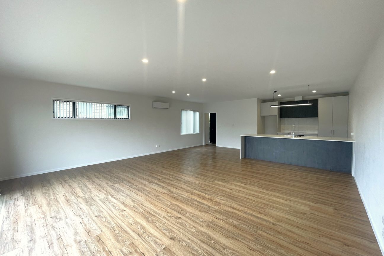 Spacious Family Home in Sought-After Karaka Location - Strathallan ACG - Ansicht 2