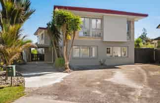 48 Matuhi Rise, Henderson