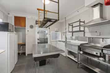Ex Broughton Street Dairy & Takeaways 