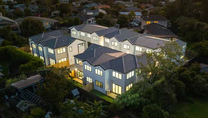 113 Beach Road, Te Atatu Peninsula