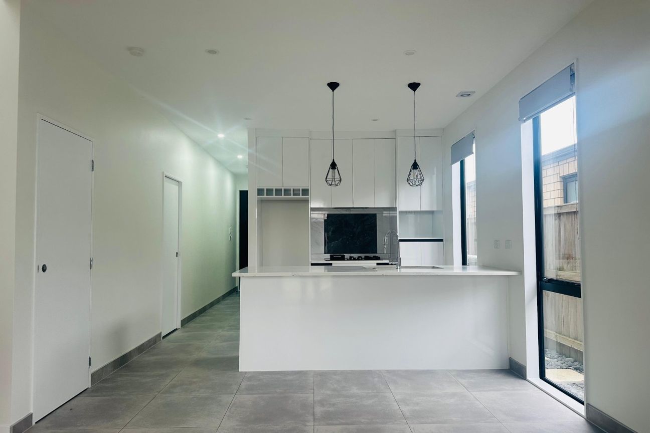Spacious Freestanding Living with Style & Comfort – pohled 5