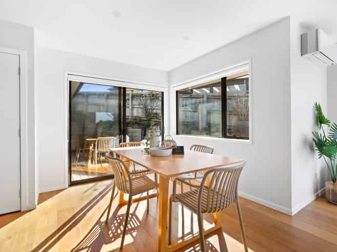4 Torrey Pines Rise, Kamo