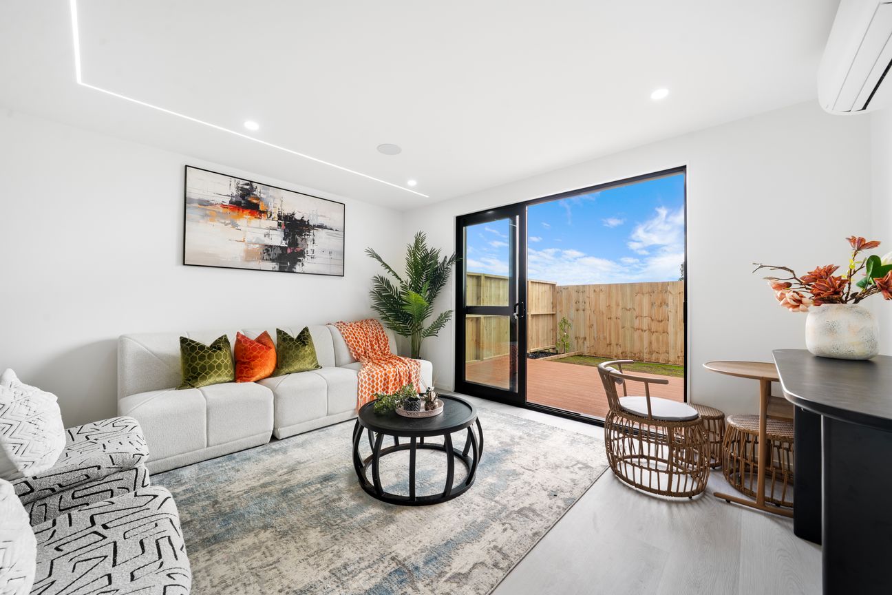 STOP RENTING! Own a Brand-New Freehold Home!! - Ansicht 4