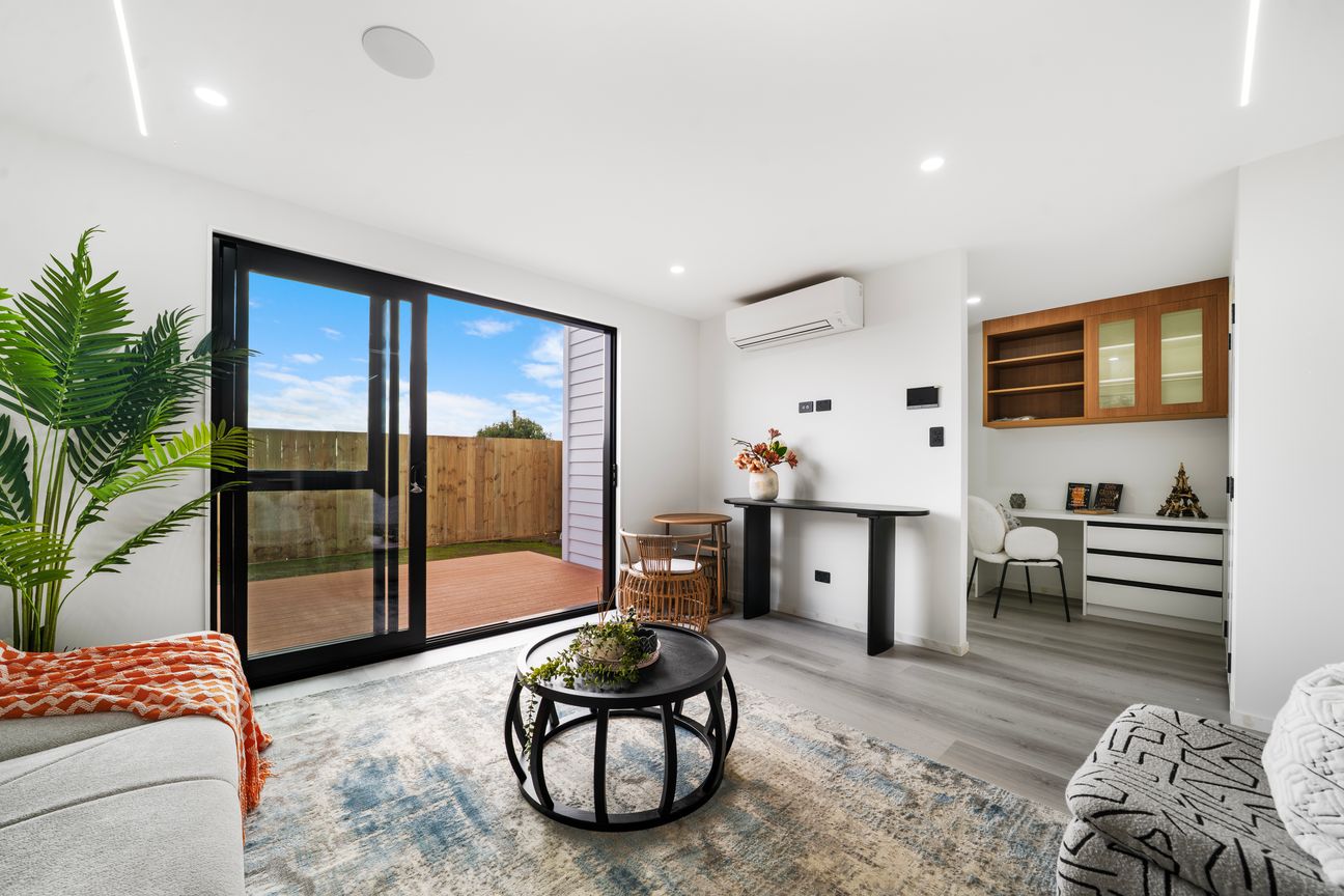 STOP RENTING! Own a Brand-New Freehold Home!! - Ansicht 5
