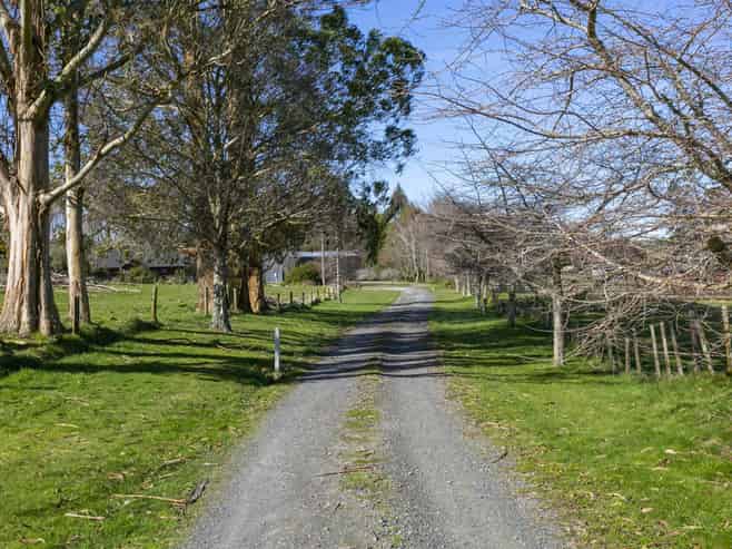 254 Oruanui Road, Wairakei