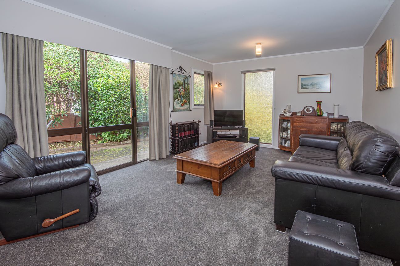Excellent location, two living spaces - Bild 4