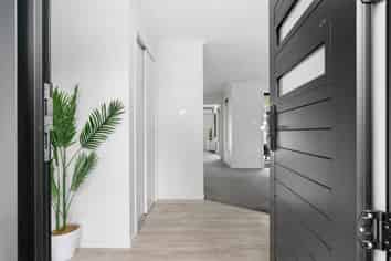 4 May Grove Lane, Tamaterau