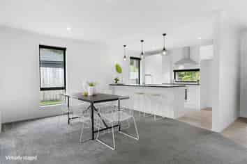 4 May Grove Lane, Tamaterau