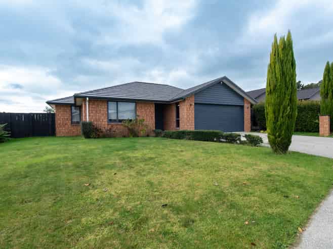 103 Borman Road, Huntington