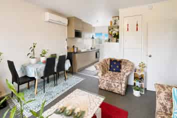 4/120 St George Street, Papatoetoe