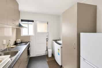 4/120 St George Street, Papatoetoe