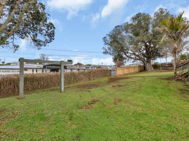12 Meldrum Street, Kamo