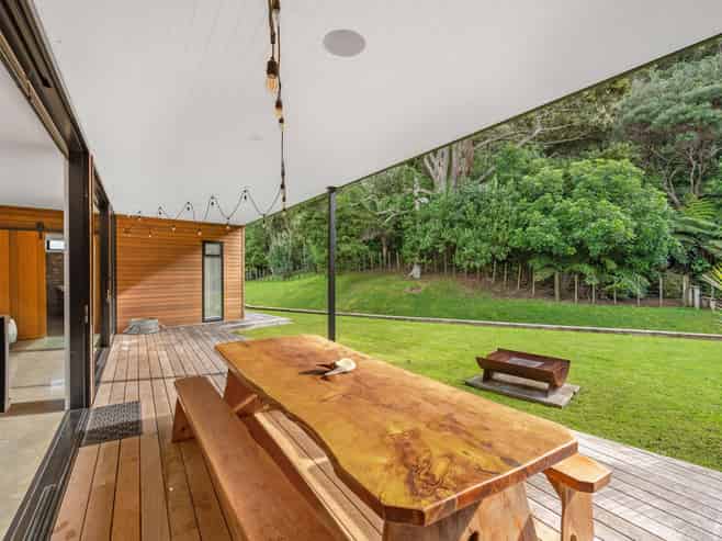 7 Edgewater Place, Matapouri
