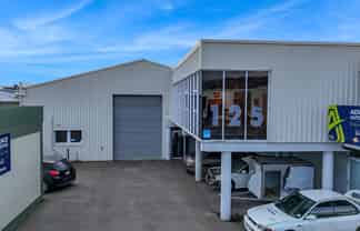 Sydenham’s sweet spot: 627sqm warehouse and office