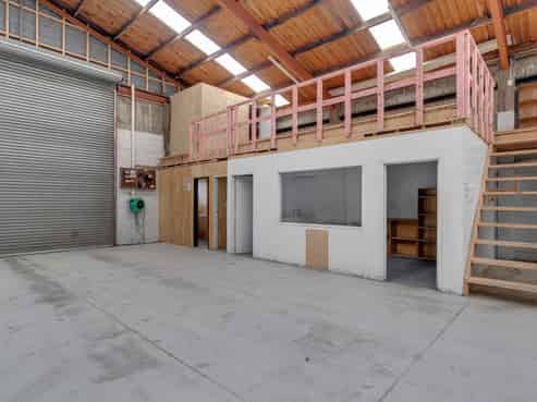 Sydenham’s sweet spot: 627sqm warehouse and office