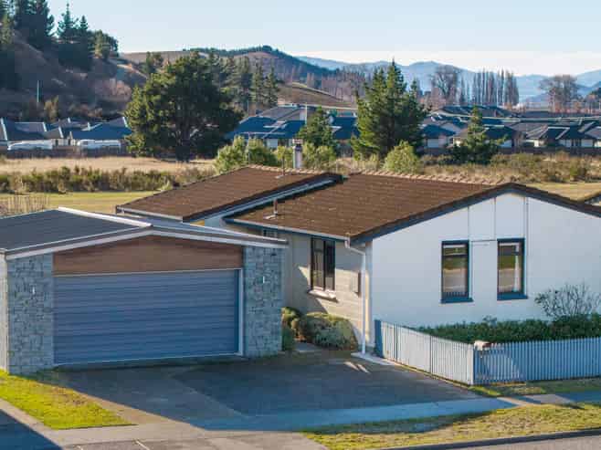 126 Waenga Drive, Cromwell
