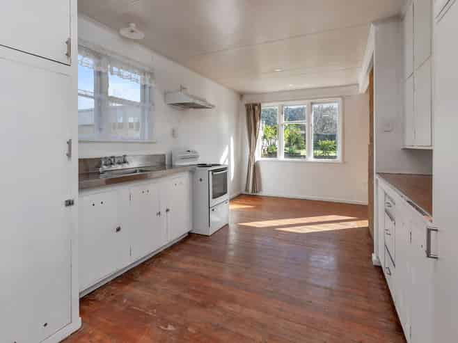 58 First Avenue, Avenues