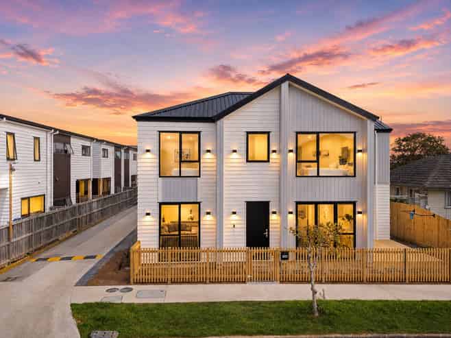 Lot 1-3/13 Churchill Avenue, Manurewa