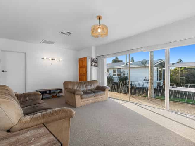 23 Tapper Crescent, Tikipunga