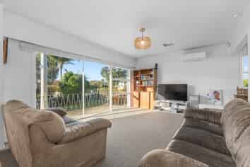 23 Tapper Crescent, Tikipunga