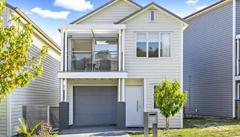 58 Arrowsmith Drive, Flat Bush